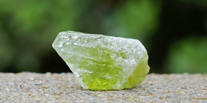 How to use green calcite